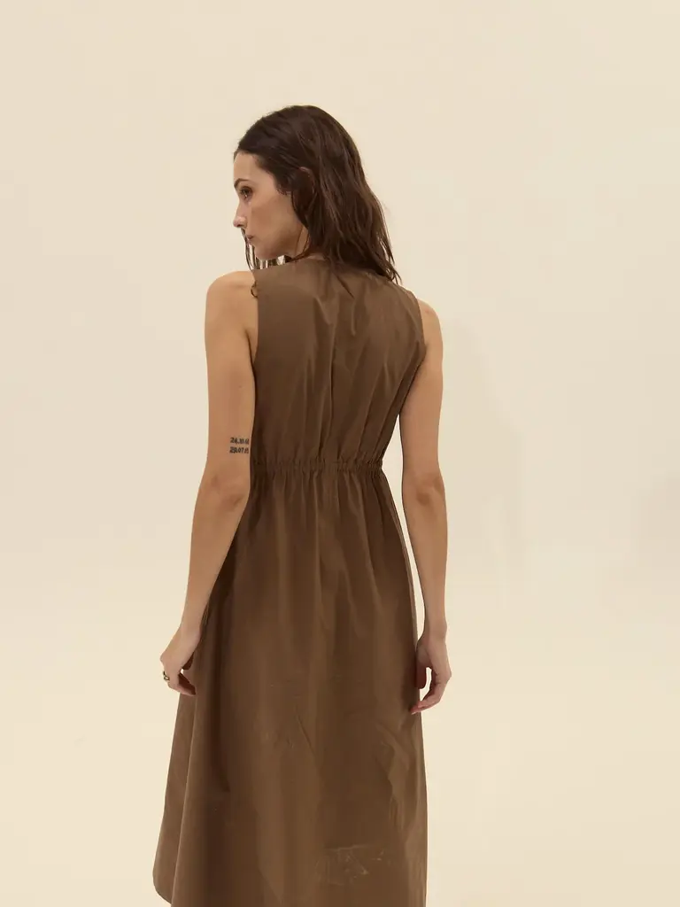Deluc Chocolate Zip Midi