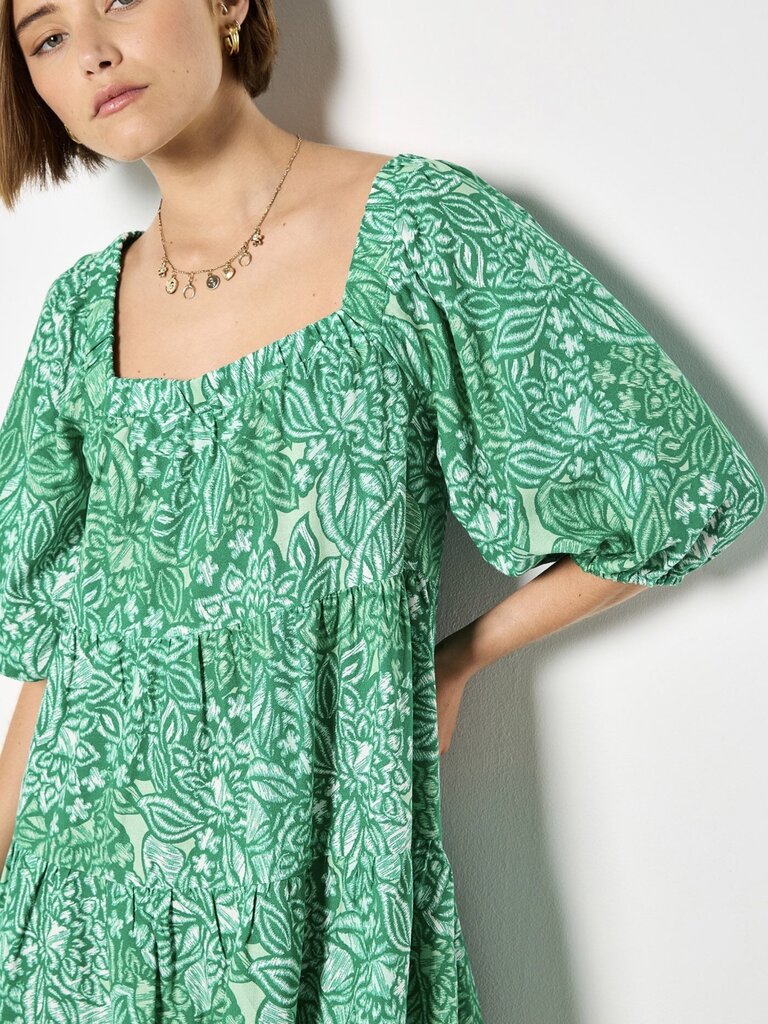 Apricot Green Leaf Tiered Mini