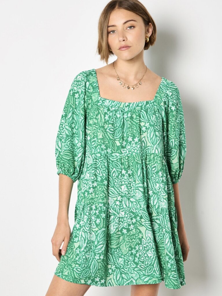 Apricot Green Leaf Tiered Mini