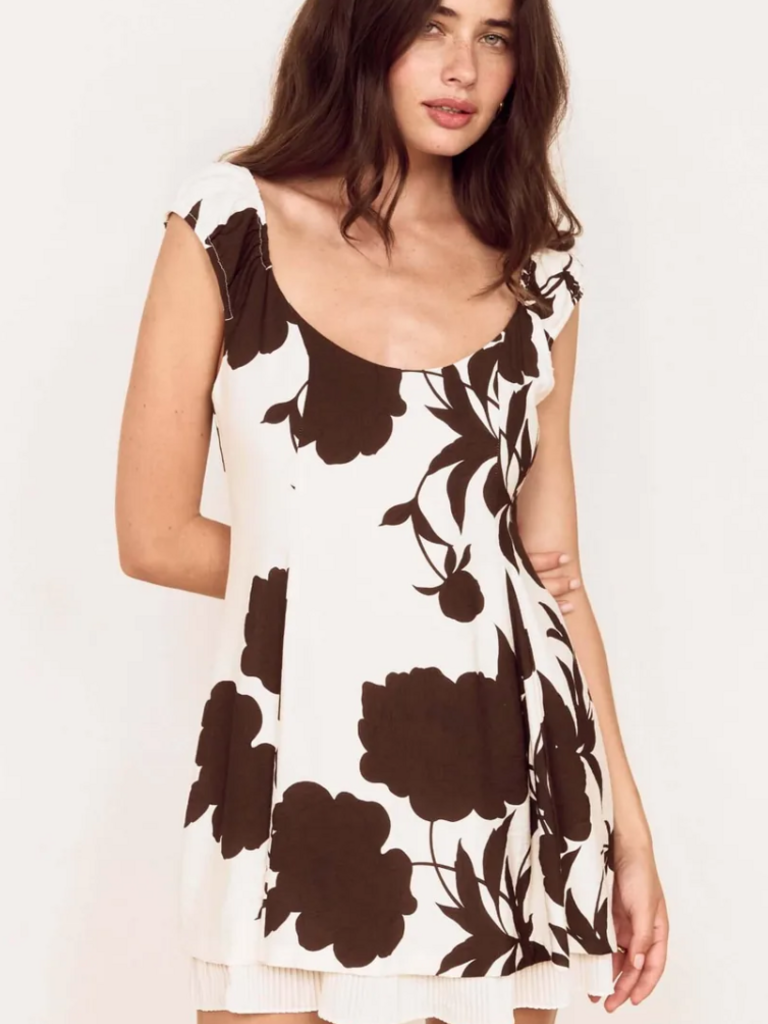 Mink Pink Chocolate Flower Mini