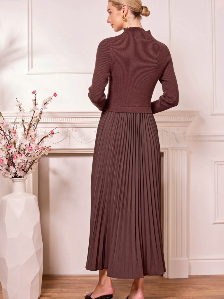 Angel Eyes Brown Pleat Maxi
