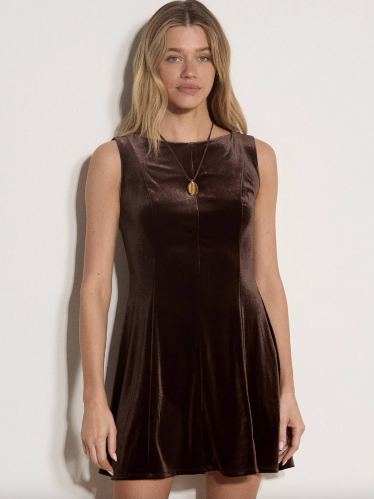 Apricot Brown Velvet Mini