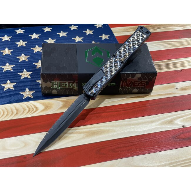 Heretic Knives Heretic Cleric II DE Titanium inlay Full Serrated