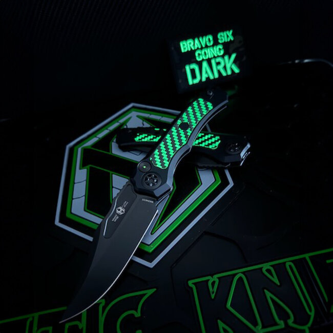Heretic Knives Wraith V4 Glow Magnacut
