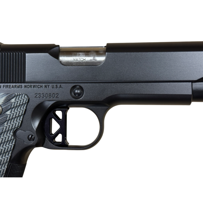 Dan Wesson Valor Black .45 ACP 1911 Pistol