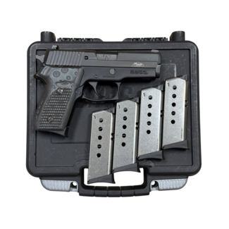 Sig Sauer P220 SAS .45 ACP with 5 Magazines