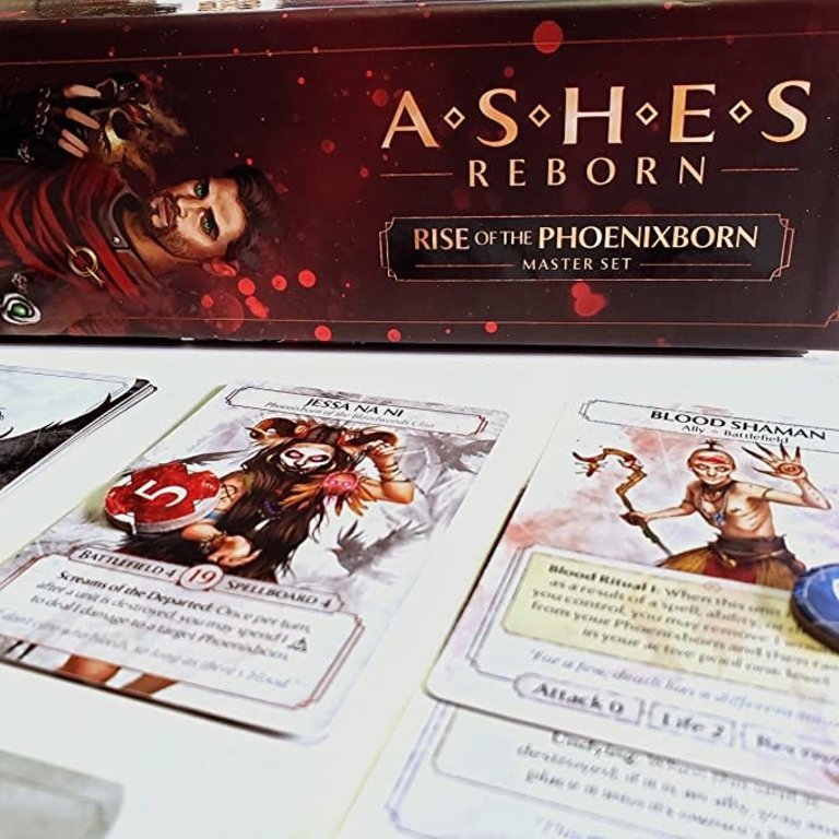 Ashes Reborn: Rise of the Phoenixborn (Anglais)