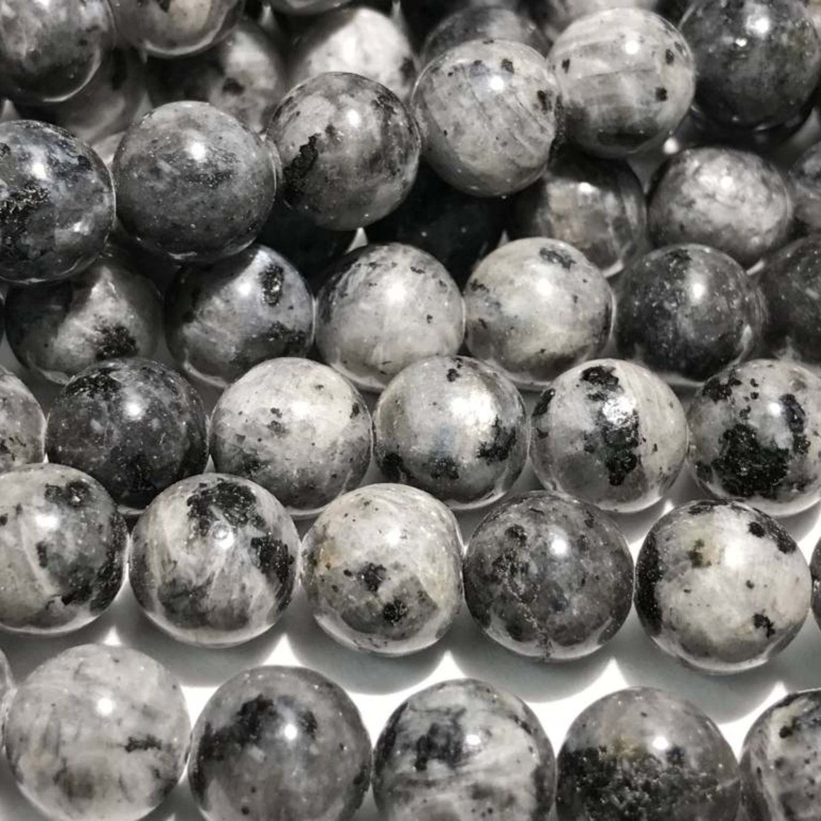 Larvakite Round Beads 10mm Natural