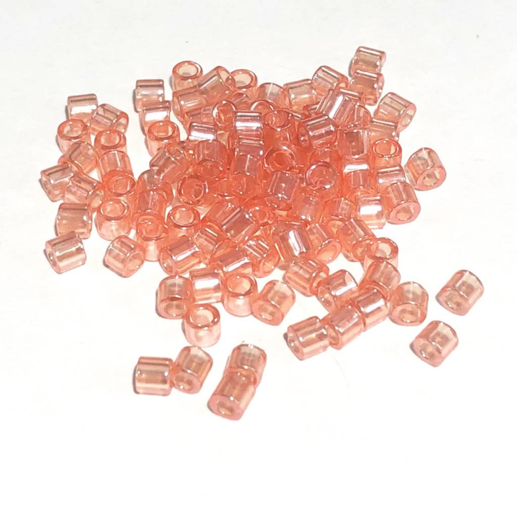 MIYUKI Delica 8-0 Transparent Pink Lustre 10g