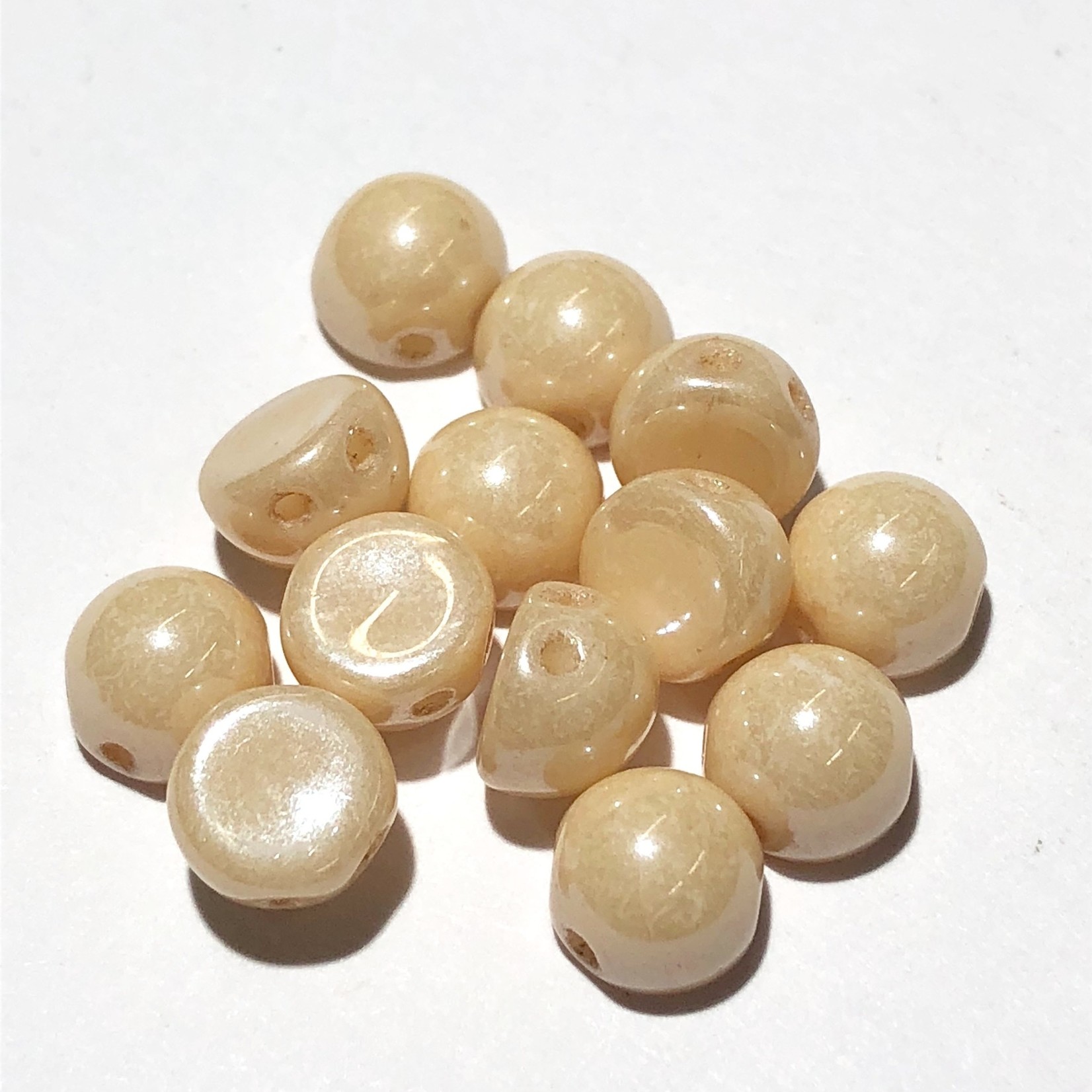 CzechMates CzechMates CABOCHON Op Champagne Luster 10g