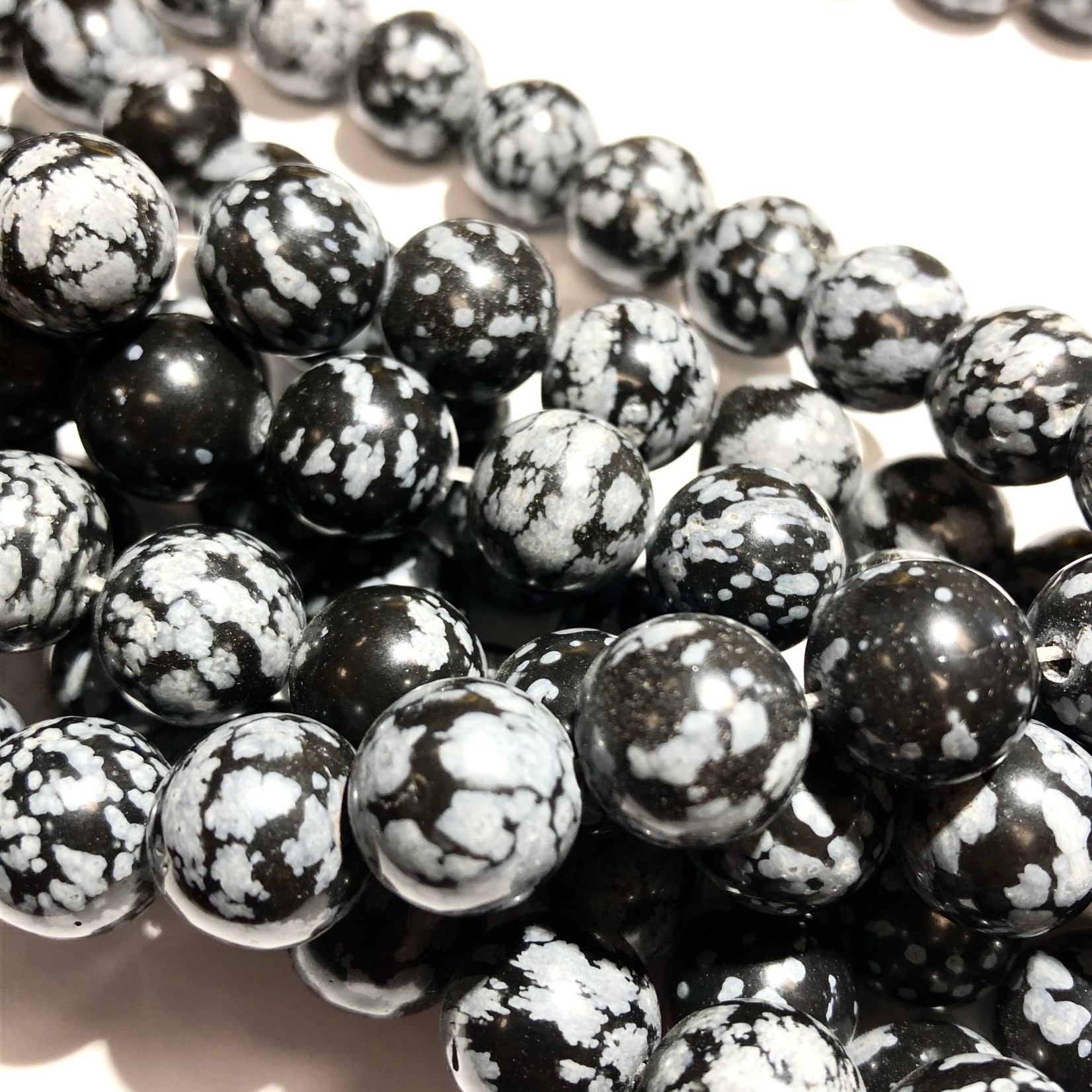 Snowflake OBSIDIAN Natural 12mm Round