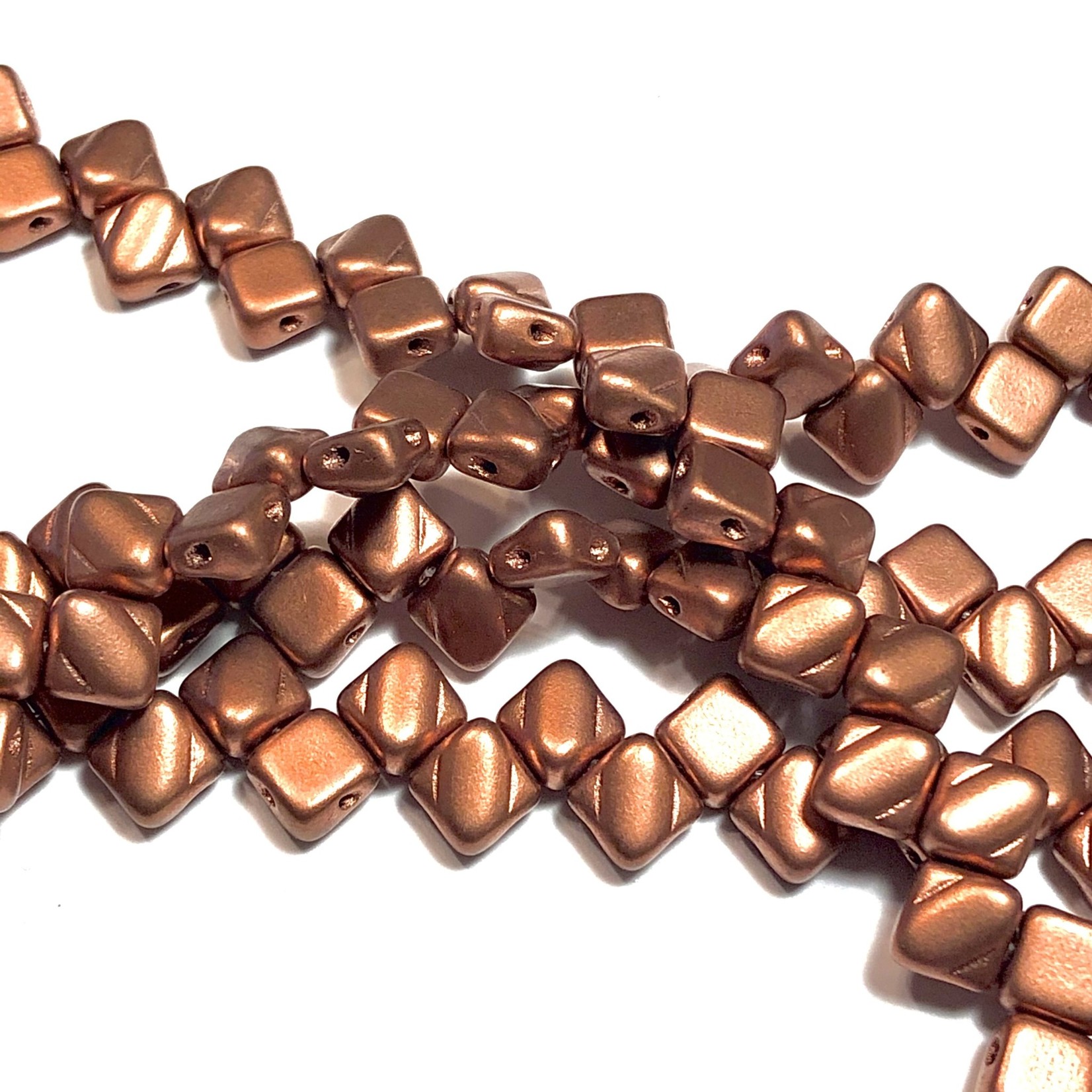 2-Hole SILKY Bead Cryst Brnz Copper 40pcs 6.5mm