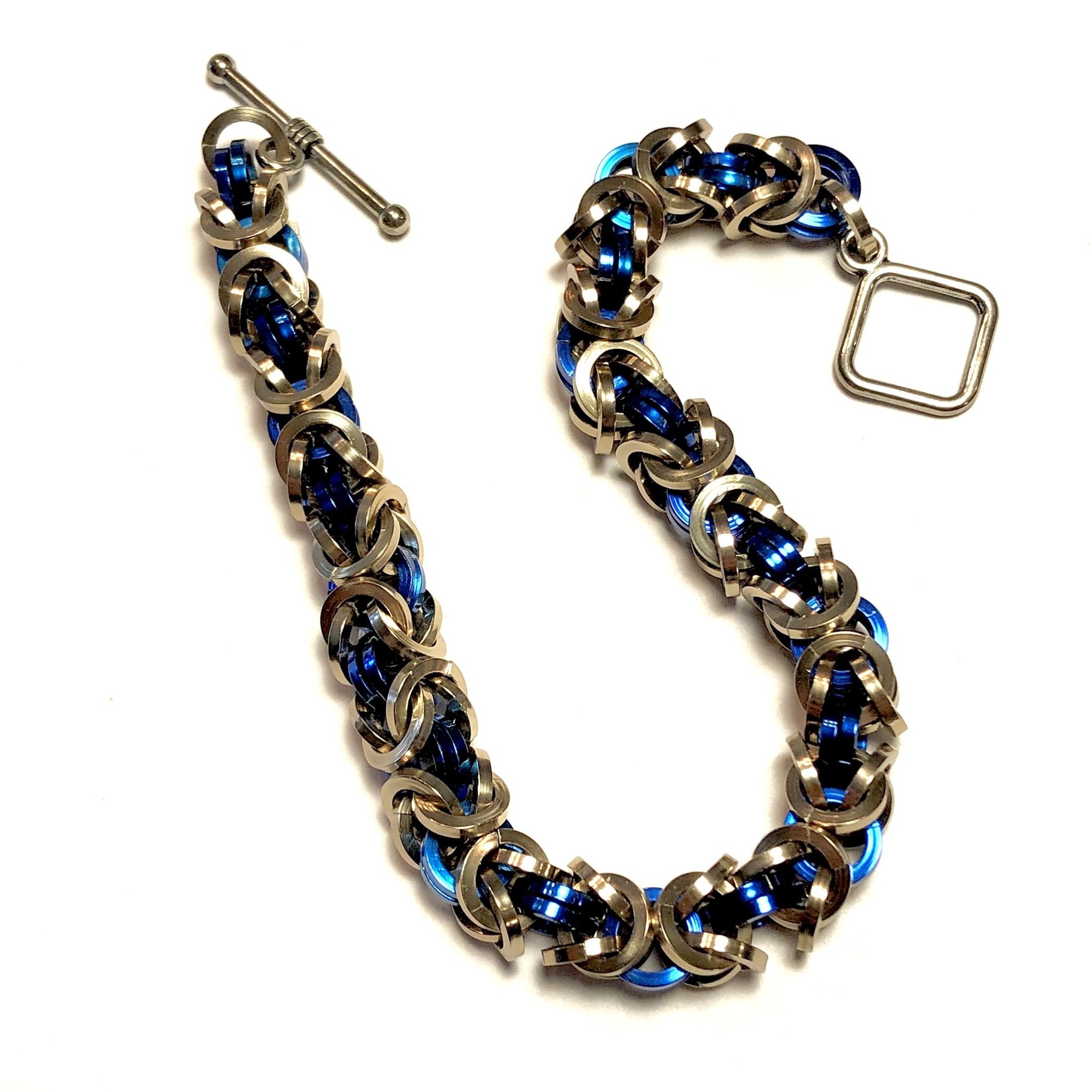 Hyperlinks Chain Maille Sq Byzantine Bracelet Kit Royal Blue & Champagne