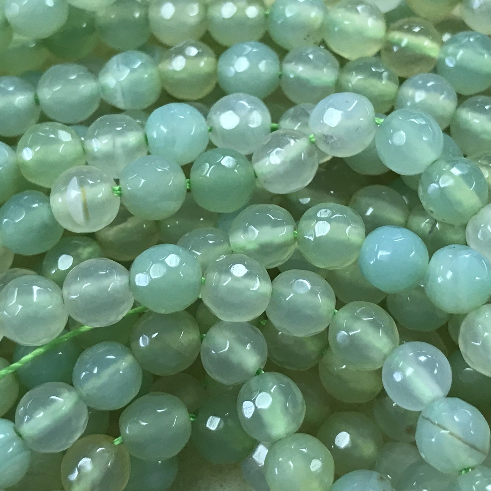 AGATE Natural Dyed Spring Green 6mm Faceted