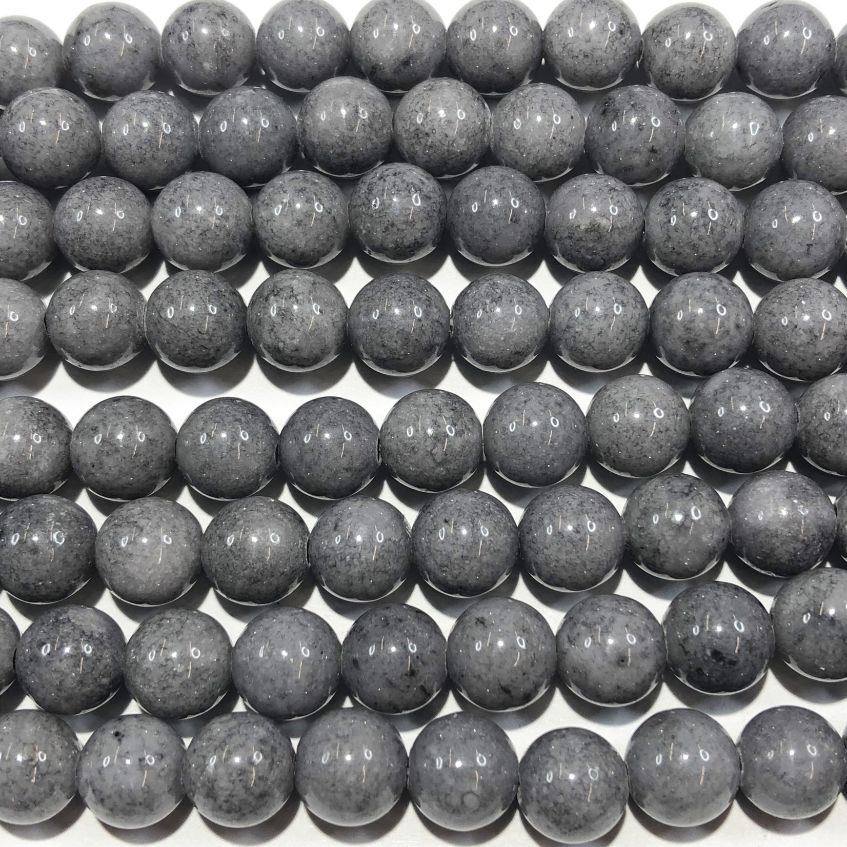 Mashan JADE Natural Dyed Grey 8mm Round