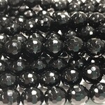 AGATE Dyed Black 8mm Faceted