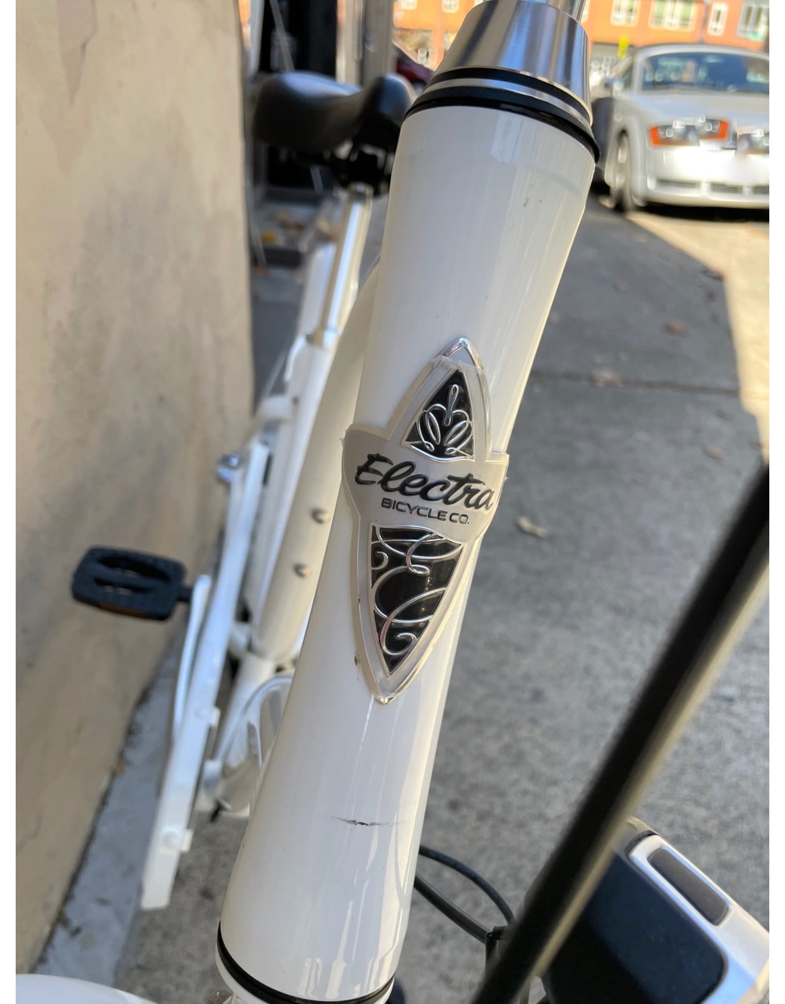 ELECTRA Electra Townie 3i, 21 Inches, White