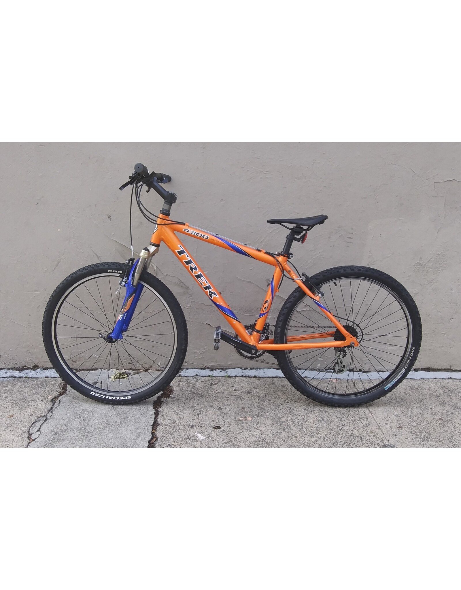 Trek Trek Alpha 4300, 17.5 Inches, Orange