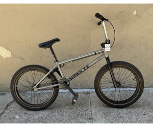 BMX 20×2.125 スネークベリー old bmx　当時物 ビンテージ BMX 20×2.125 スネークベリー 2本 ビンテージ 当時物 80s パーツ