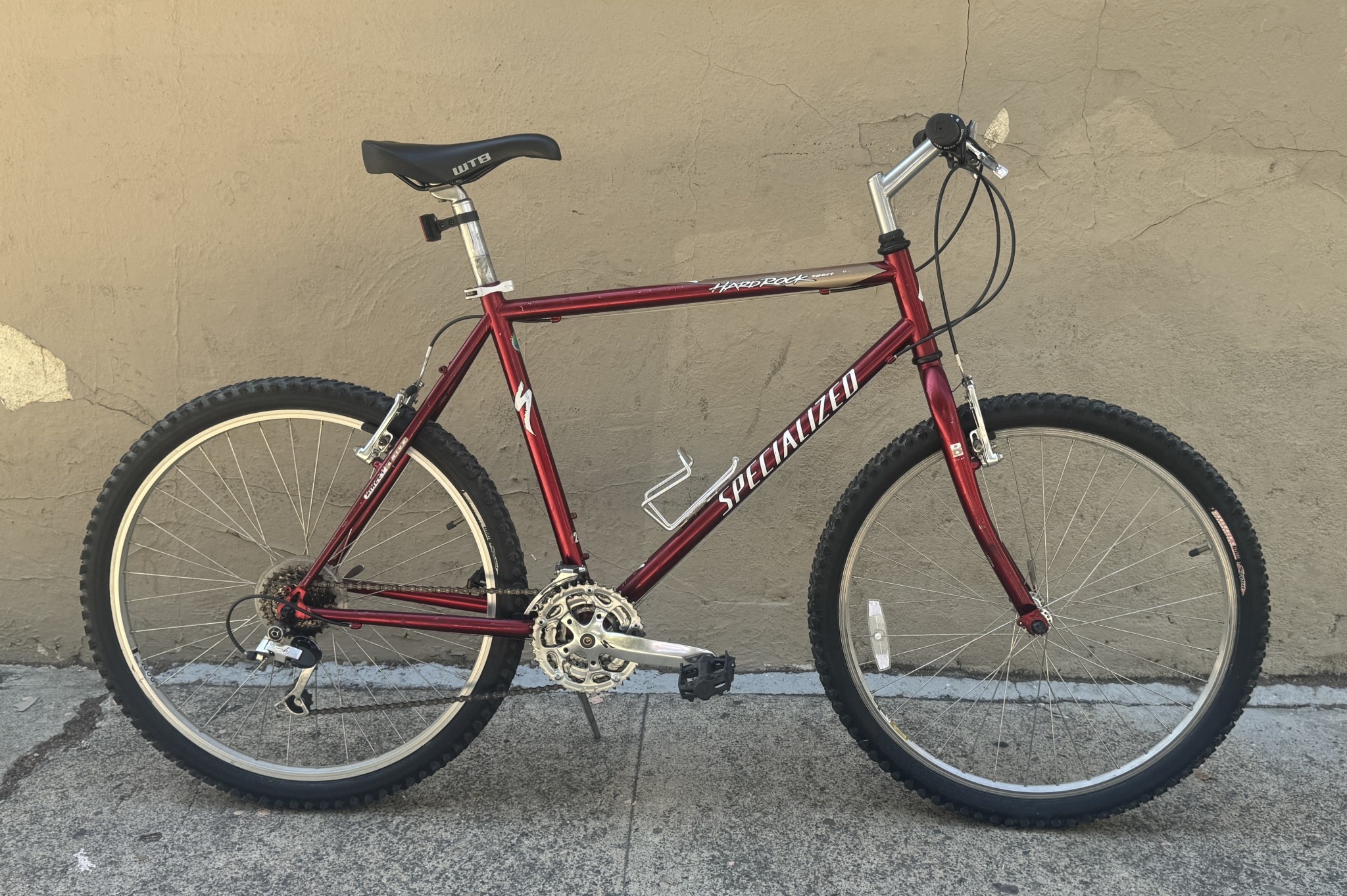 Specialized hardrock 21 inch sale