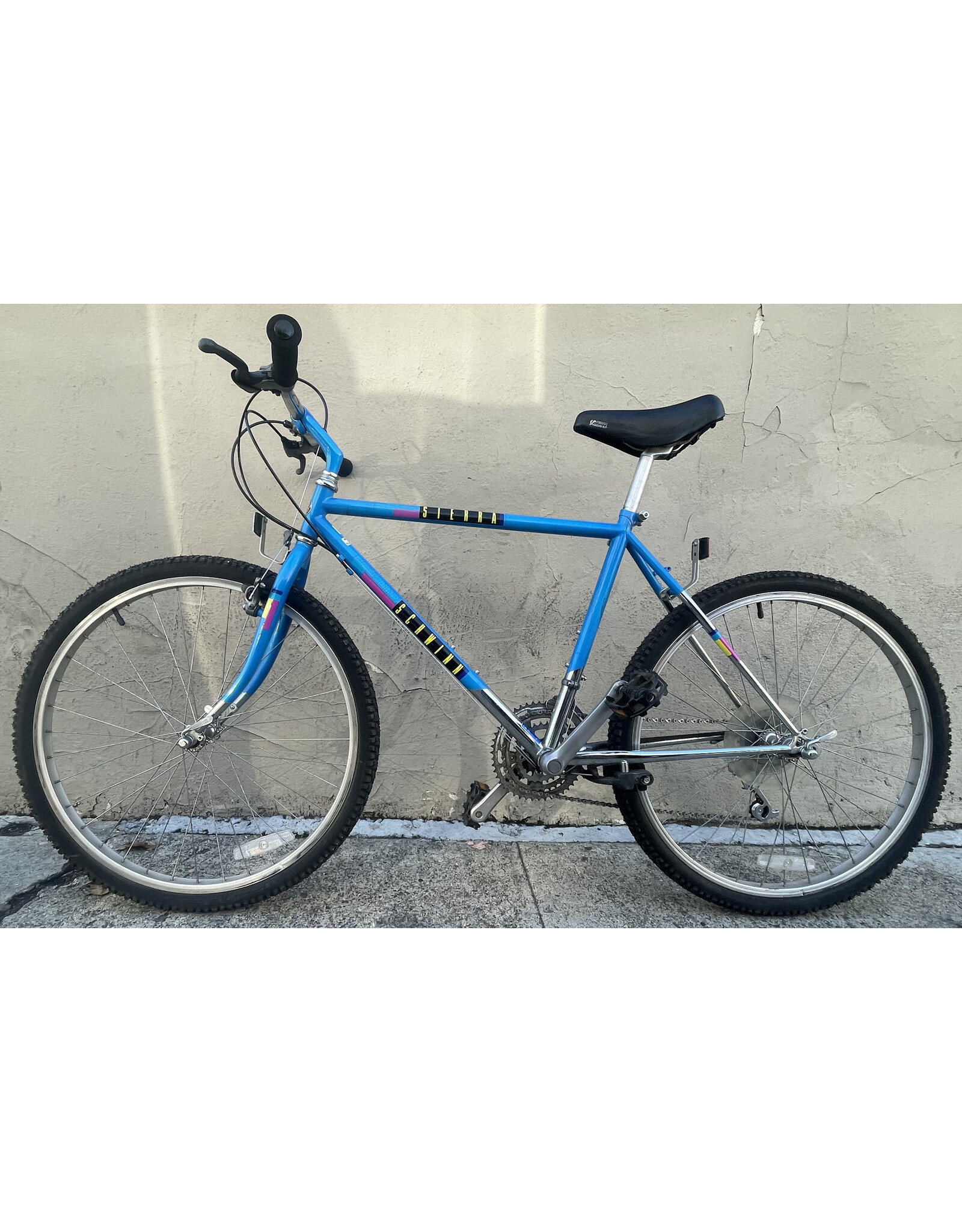 Schwinn Sierra 18"