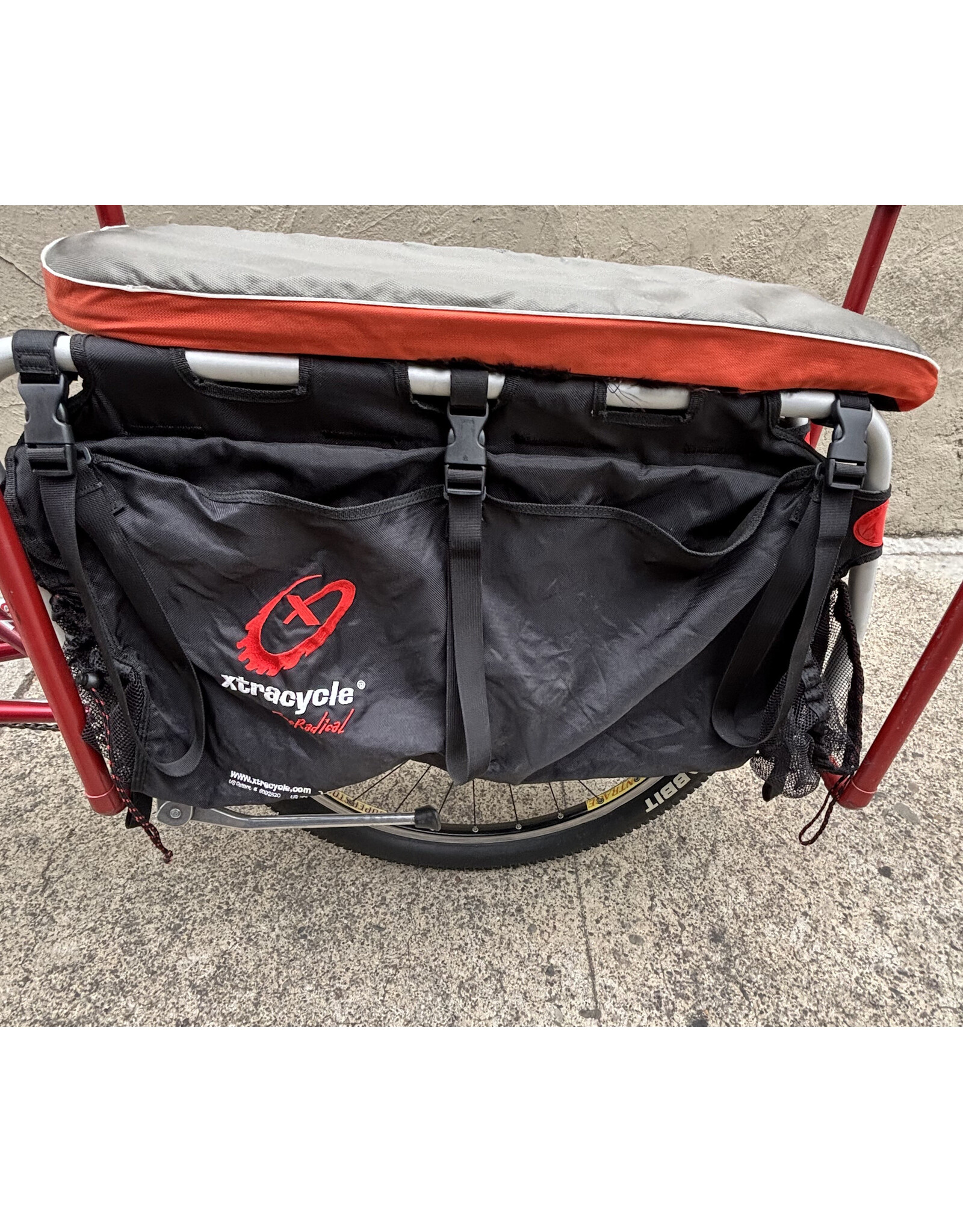 Klein Klein Attitude Comp w/ Xtracycle cargo, 17.5"