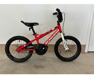 schwinn 16 inch bicycles Krate EVO Kids Bike for Boys and Girls Ages 3-5 Years, 16-Inch Wheels, Rider Height 38 to 48-Inches, Removable Training Wheels, Rear Coaster Brake, Raspberry : Sports & Outdoors while the training wheels are easy to remove once they’re ready Schwinn 16