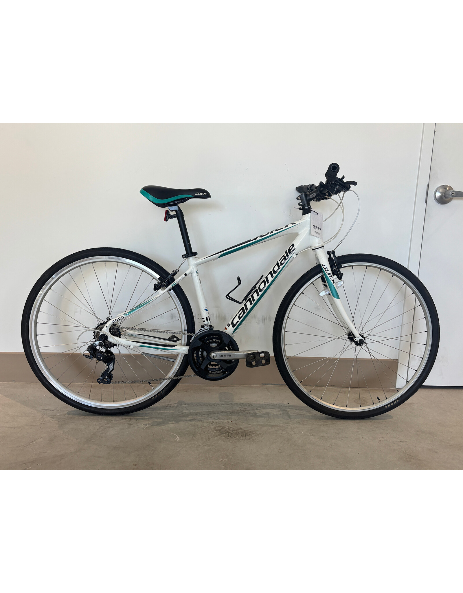 Cannondale Cannondale Quick 6, 17"