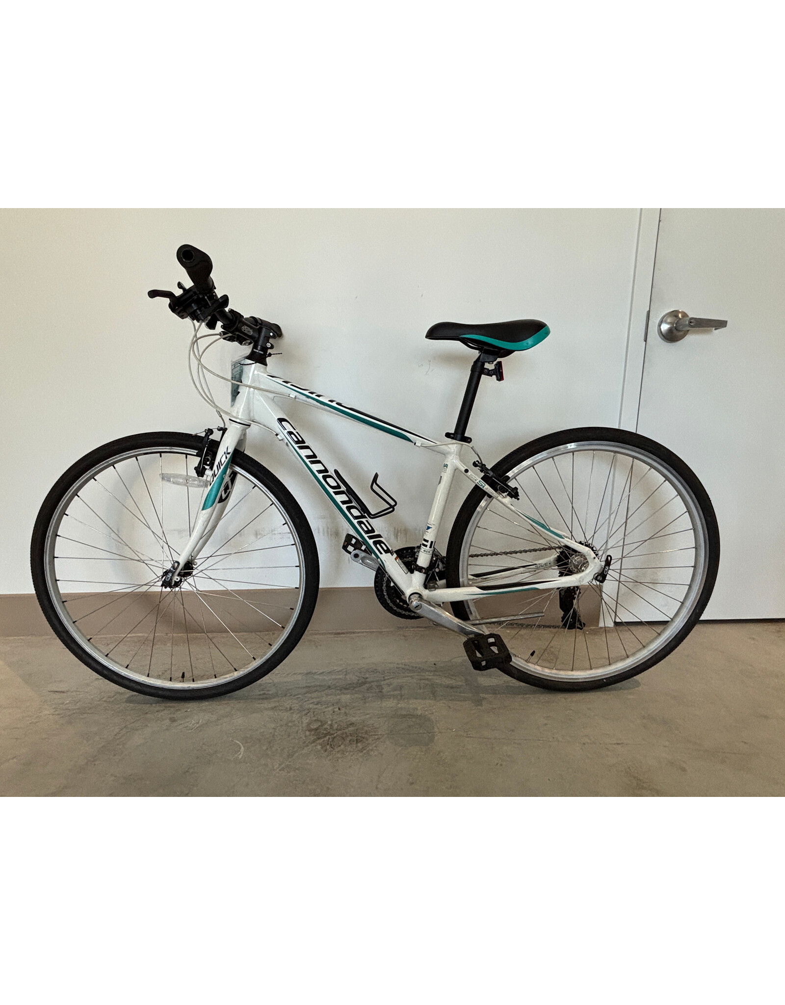 Cannondale Cannondale Quick 6, 17"