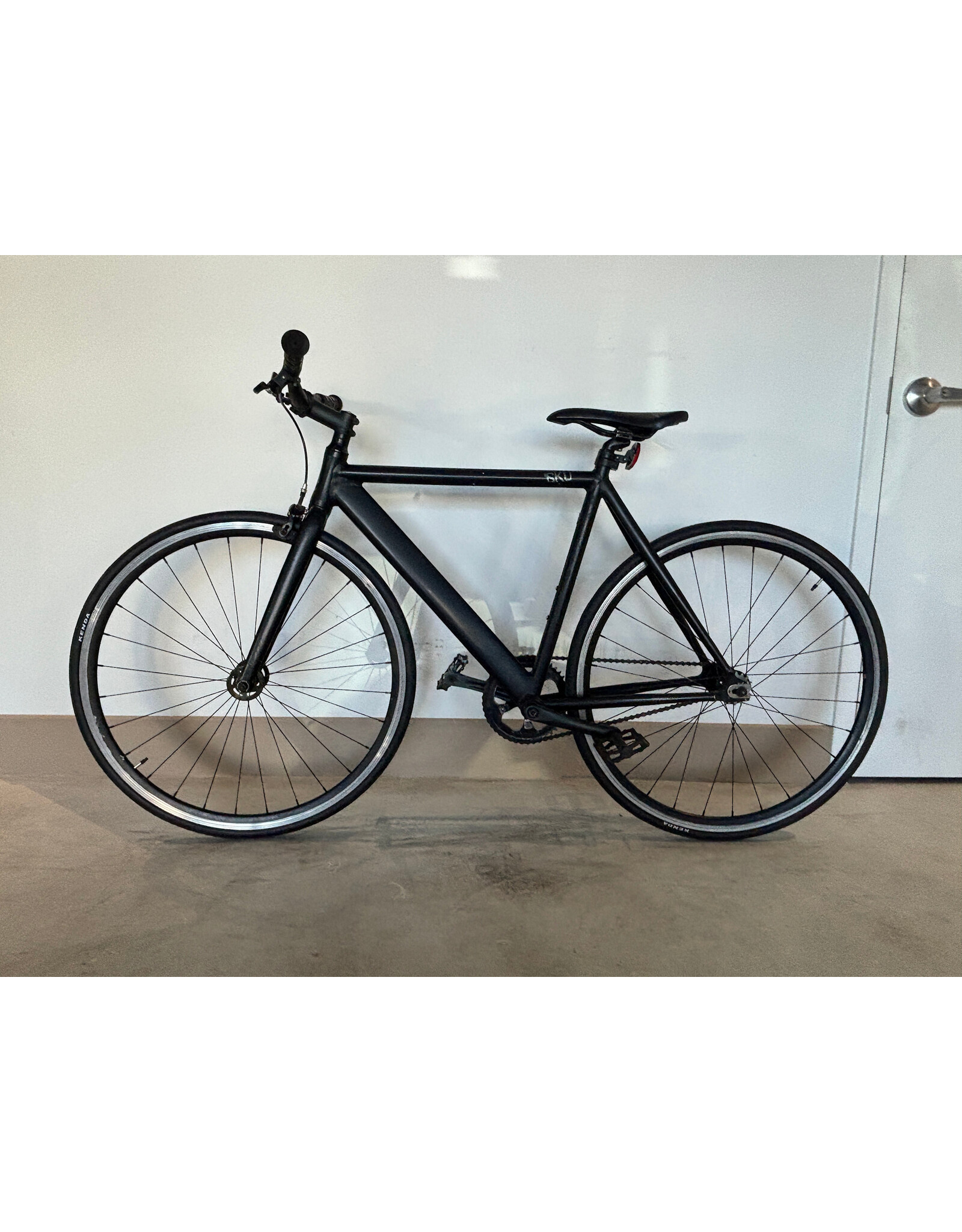 6KU 6KU Single Speed, 21.5"