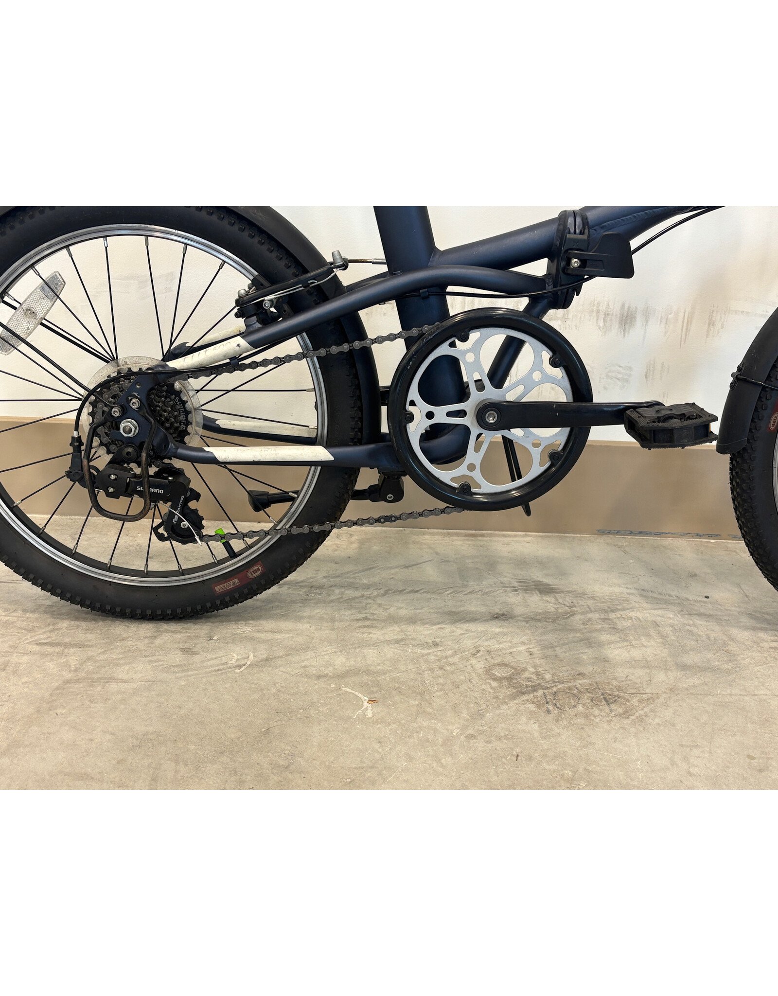 B-Twin B-Twin Tilt 500, 20"