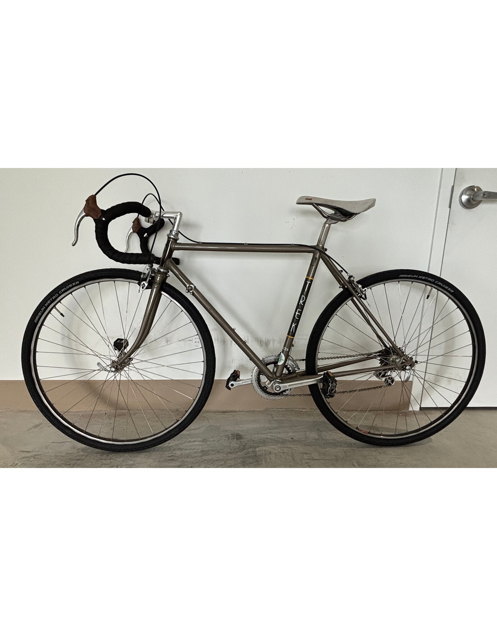 Trek Trek Vintage Road Bike, 21"