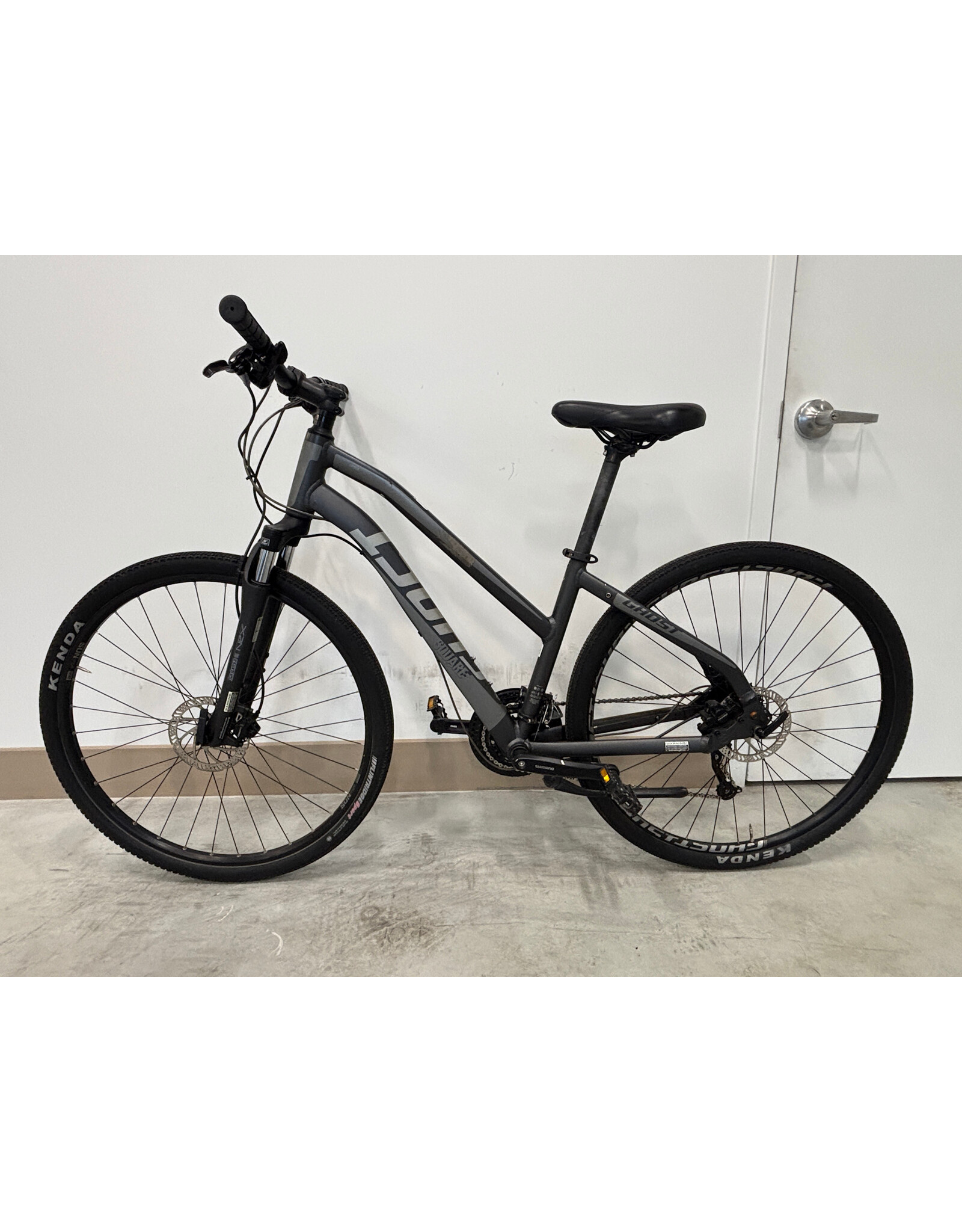 Ghost Ghost Square Cross 1.8, 17"