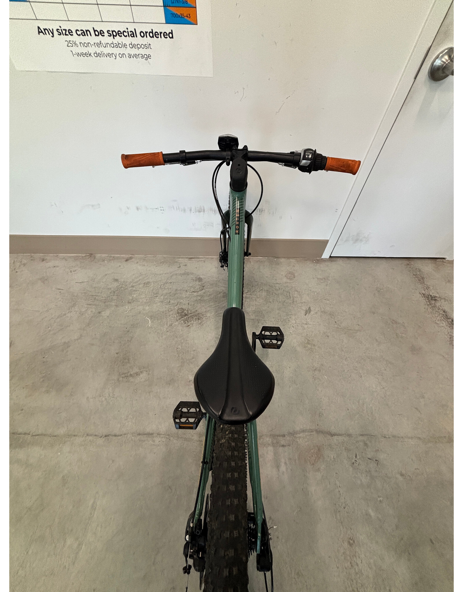 Scott Scott Roxter 24, 11.5"