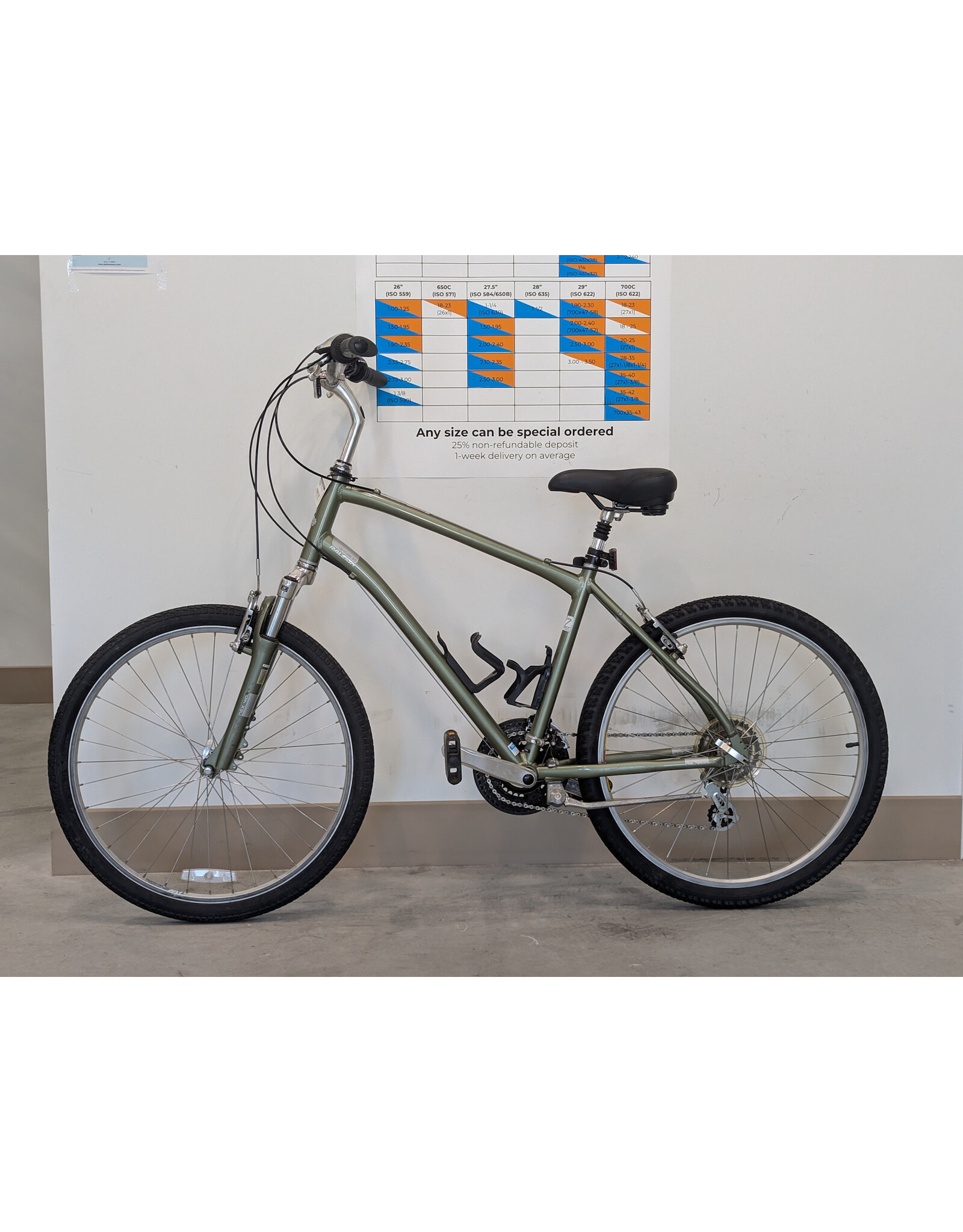 Raleigh Raleigh Venture 3.0, 18.5 Inches, Green