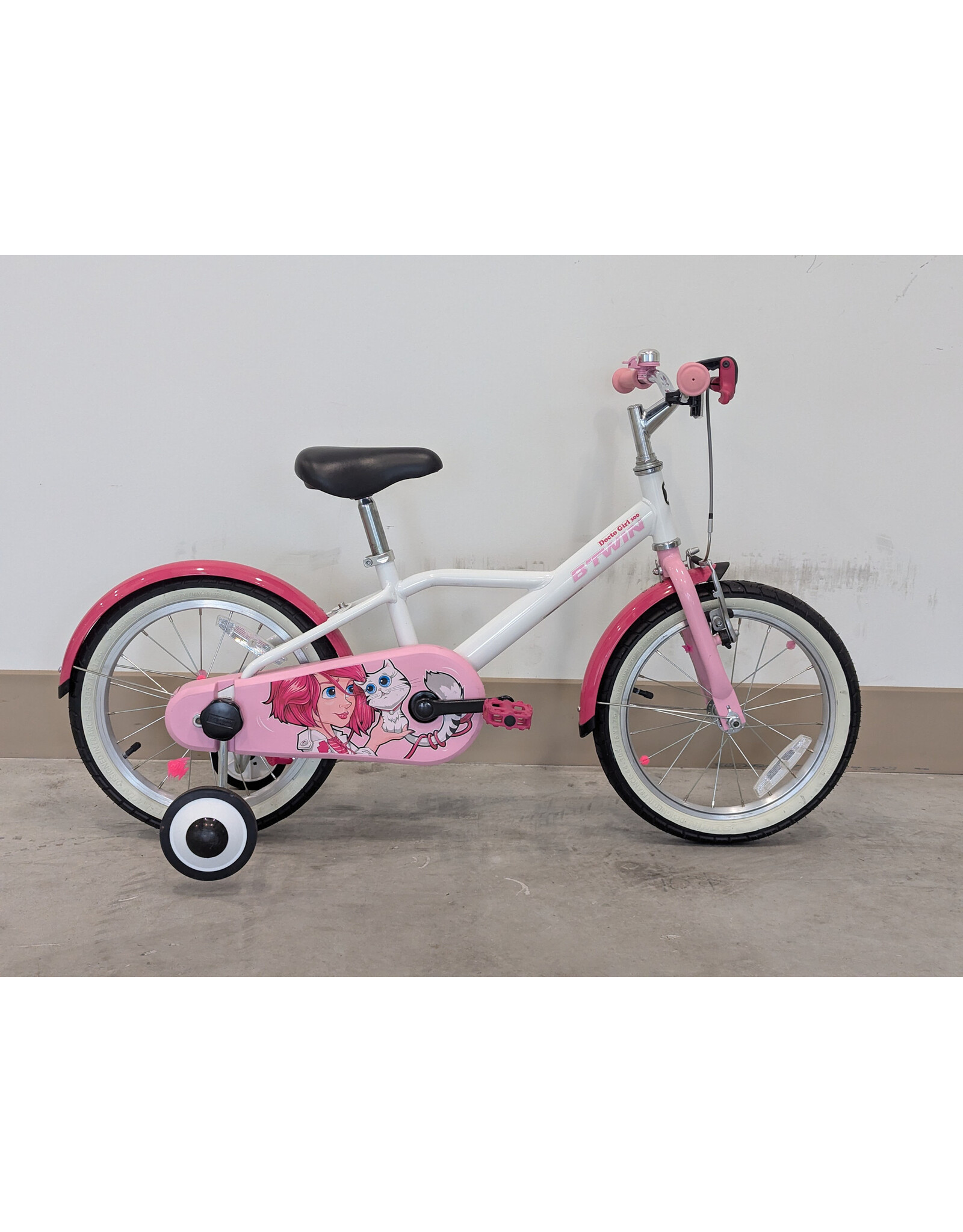 BTwin B-Twin Docto Girl 500 16" Youth, White & Pink