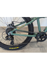 Scott Scott Roxter 24, 11.5"