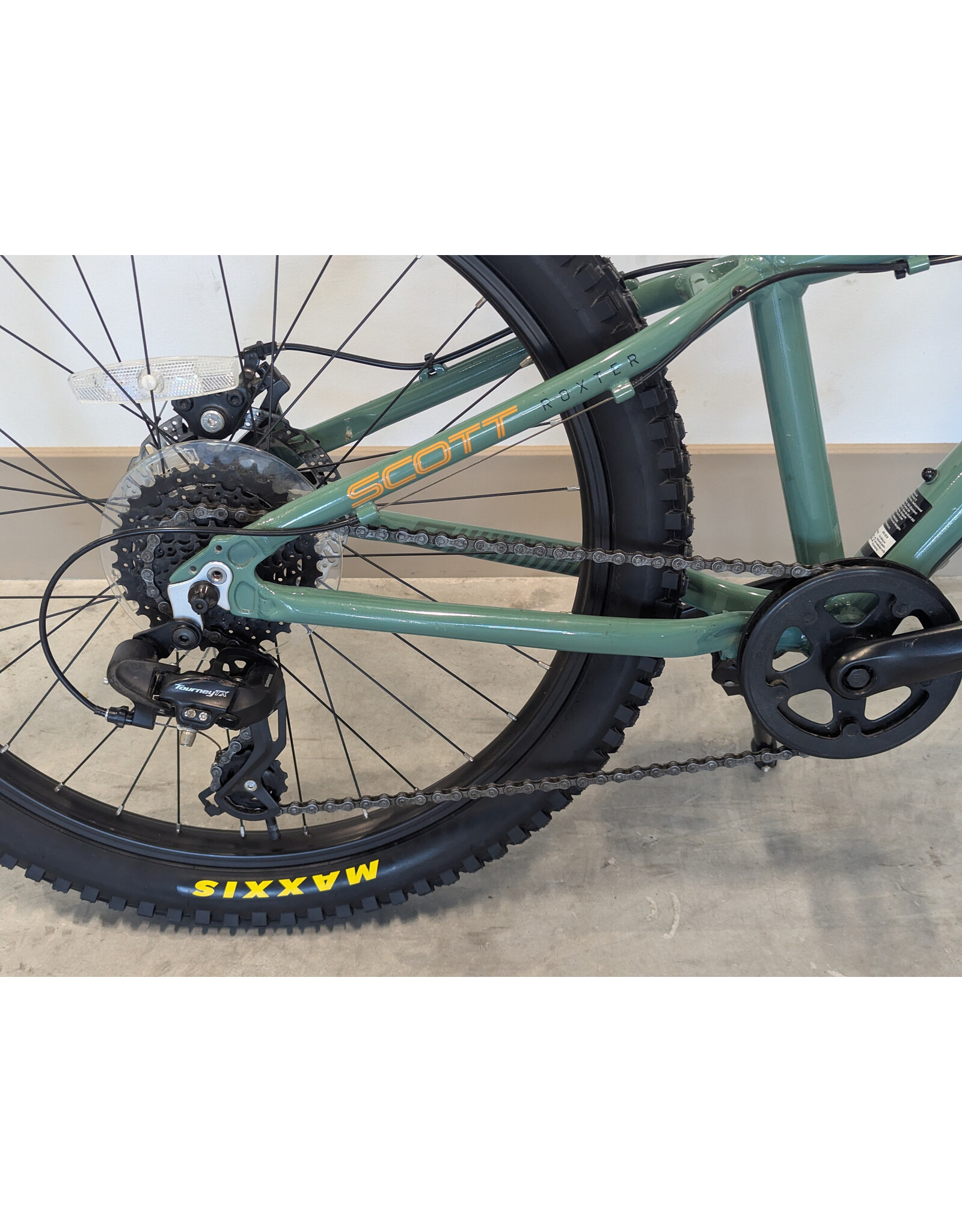 Scott Scott Roxter 24, 11.5"