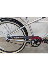 Schwinn Windwood Cruiser, 17 Inches, Silver
