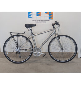 Trek Trek 7300 FX Hybrid, 17.5", Silver