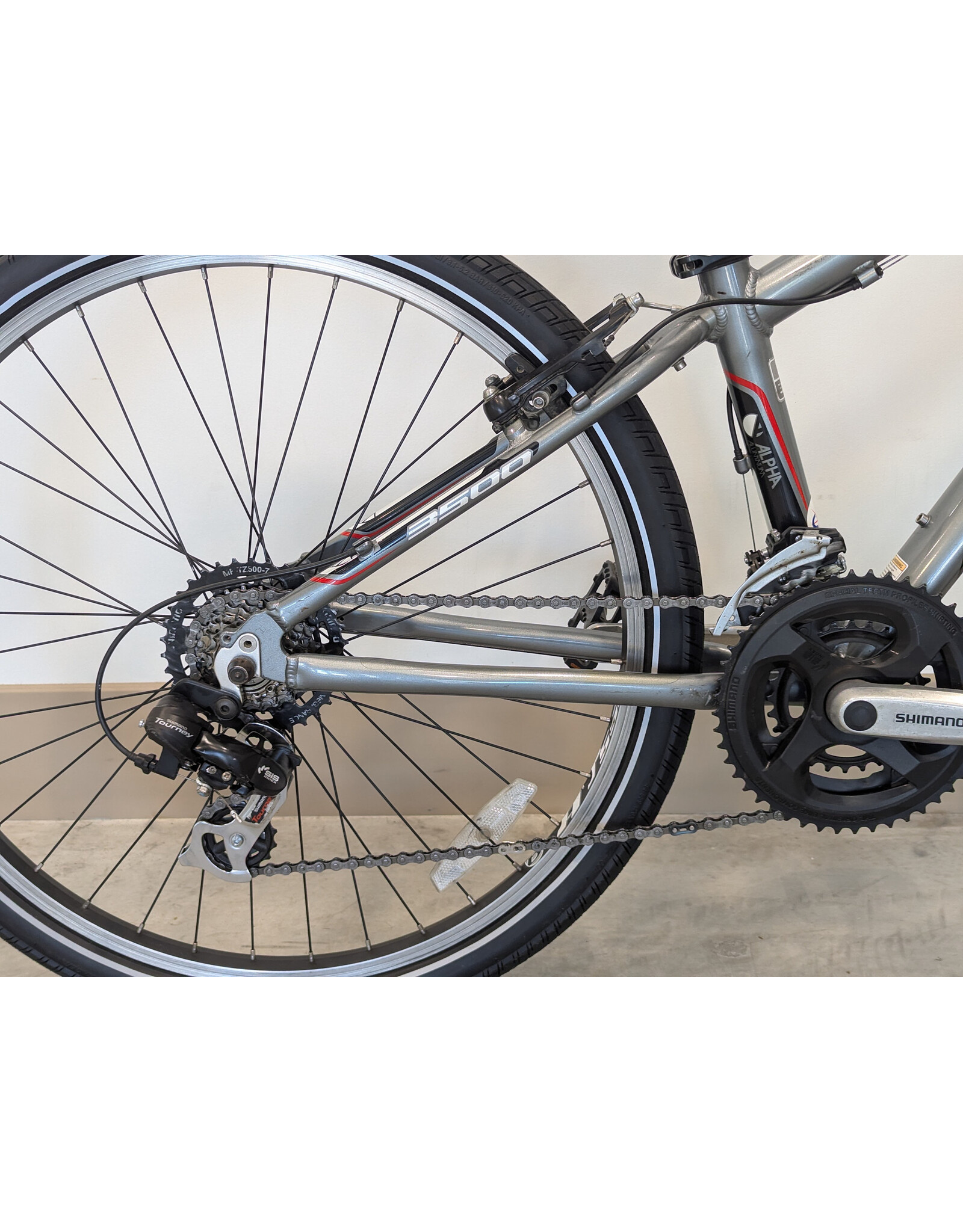 Trek Trek 3-Series,  Gray w/ Black , 13 Inches