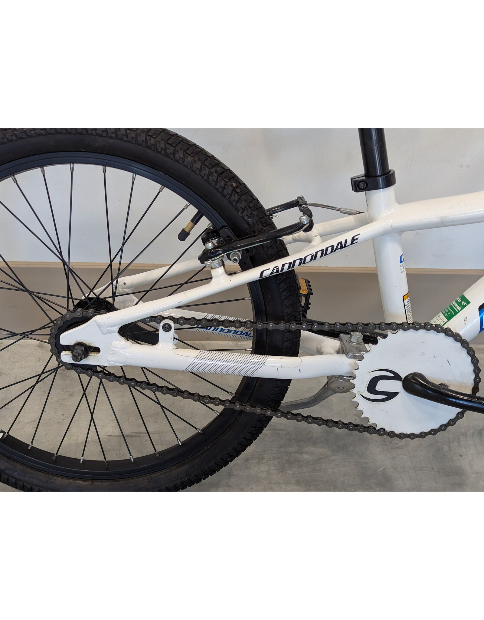 Cannondale Cannondale Trail 20 Single Speed,  White & Blue
