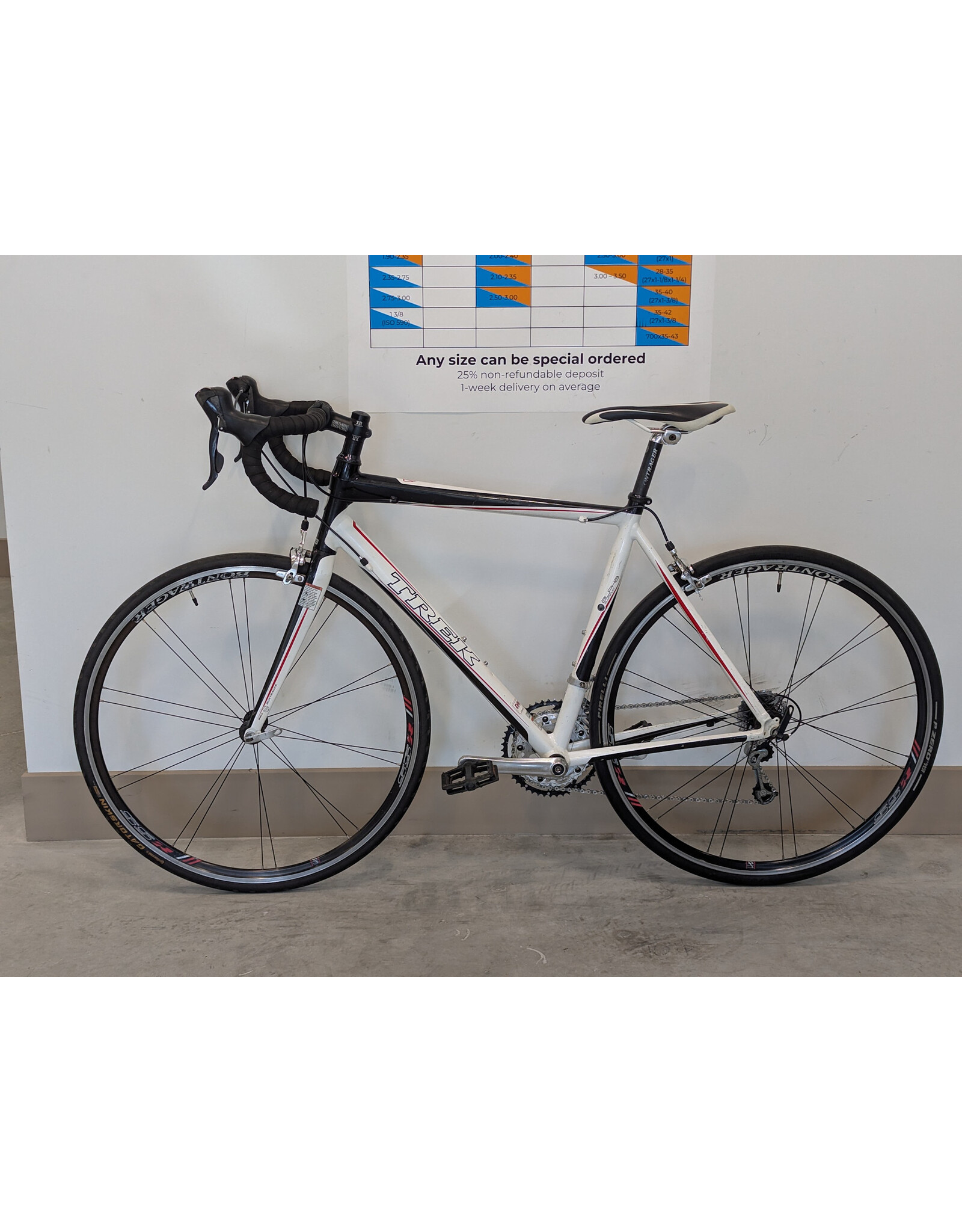Trek Trek 1.5, 53cm (21") Black/White/Red