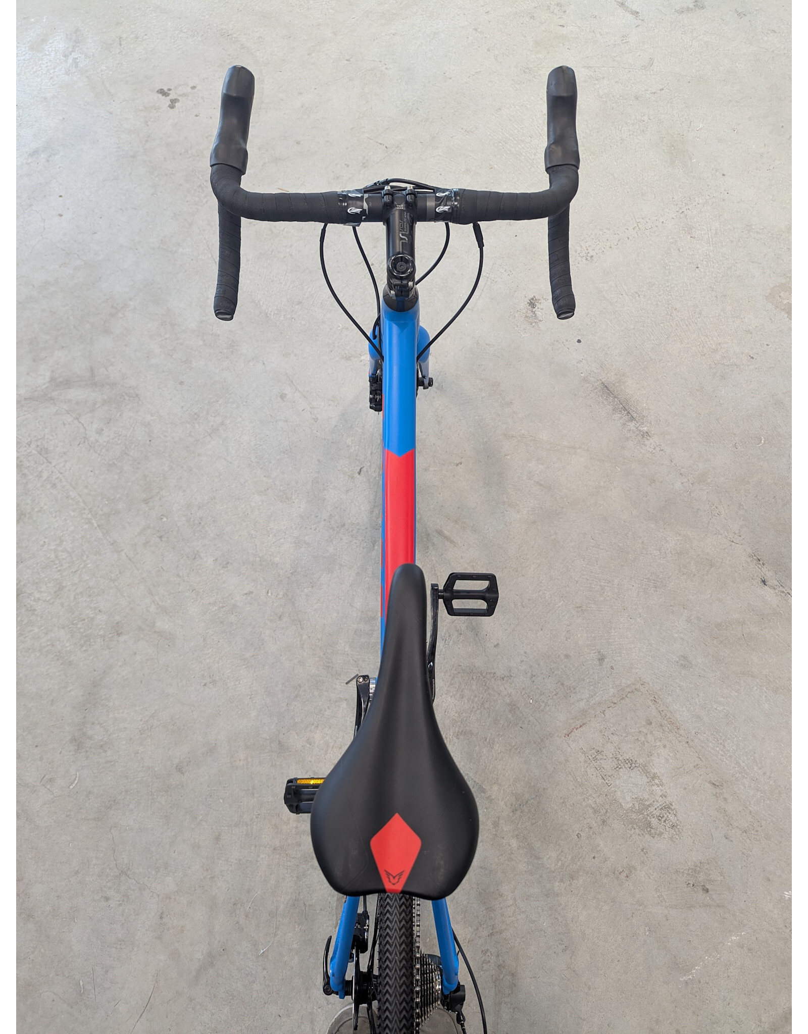 Felt Felt FX40, 53cm, Matte Cyan/Red/Black