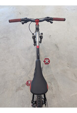 GT GT Avalanche 1.0 Disc Brake, Black/Silver/Red 16 Inches