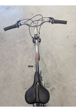 Trek Trek 7300 Multitrack, 17.5 inches, Silver/Red/Black