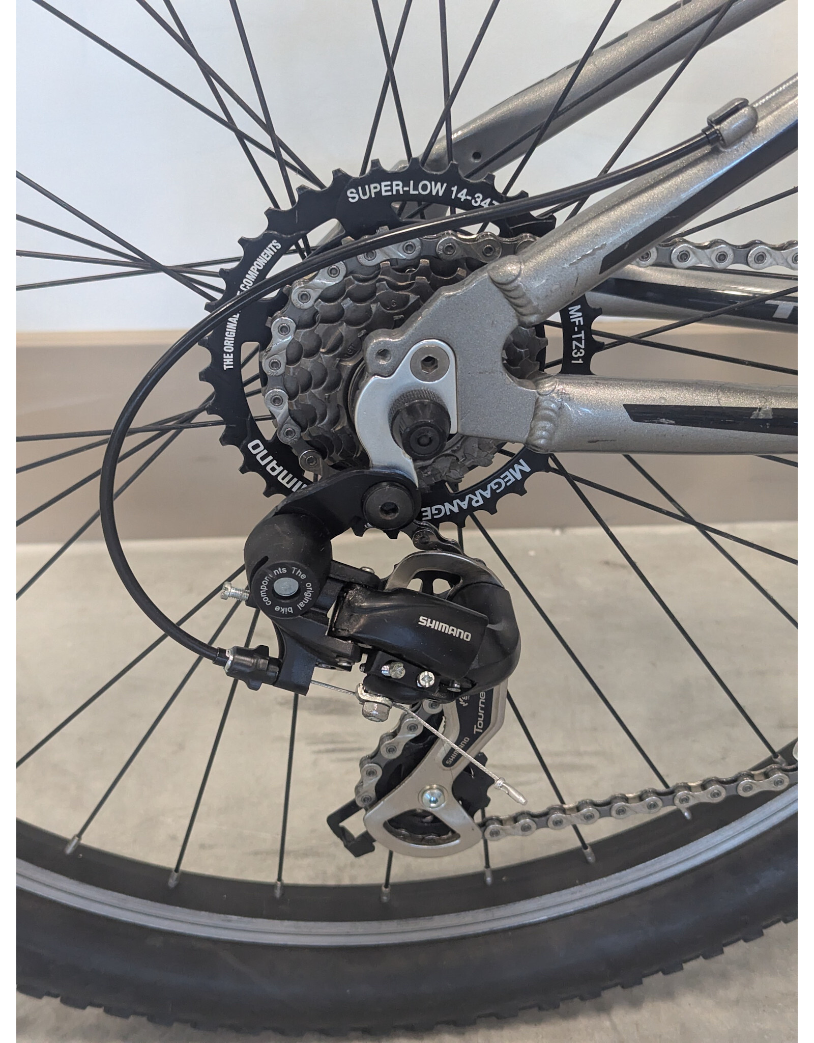 Trek Trek 3500 MTB, 13 Inches, Gray Metallic