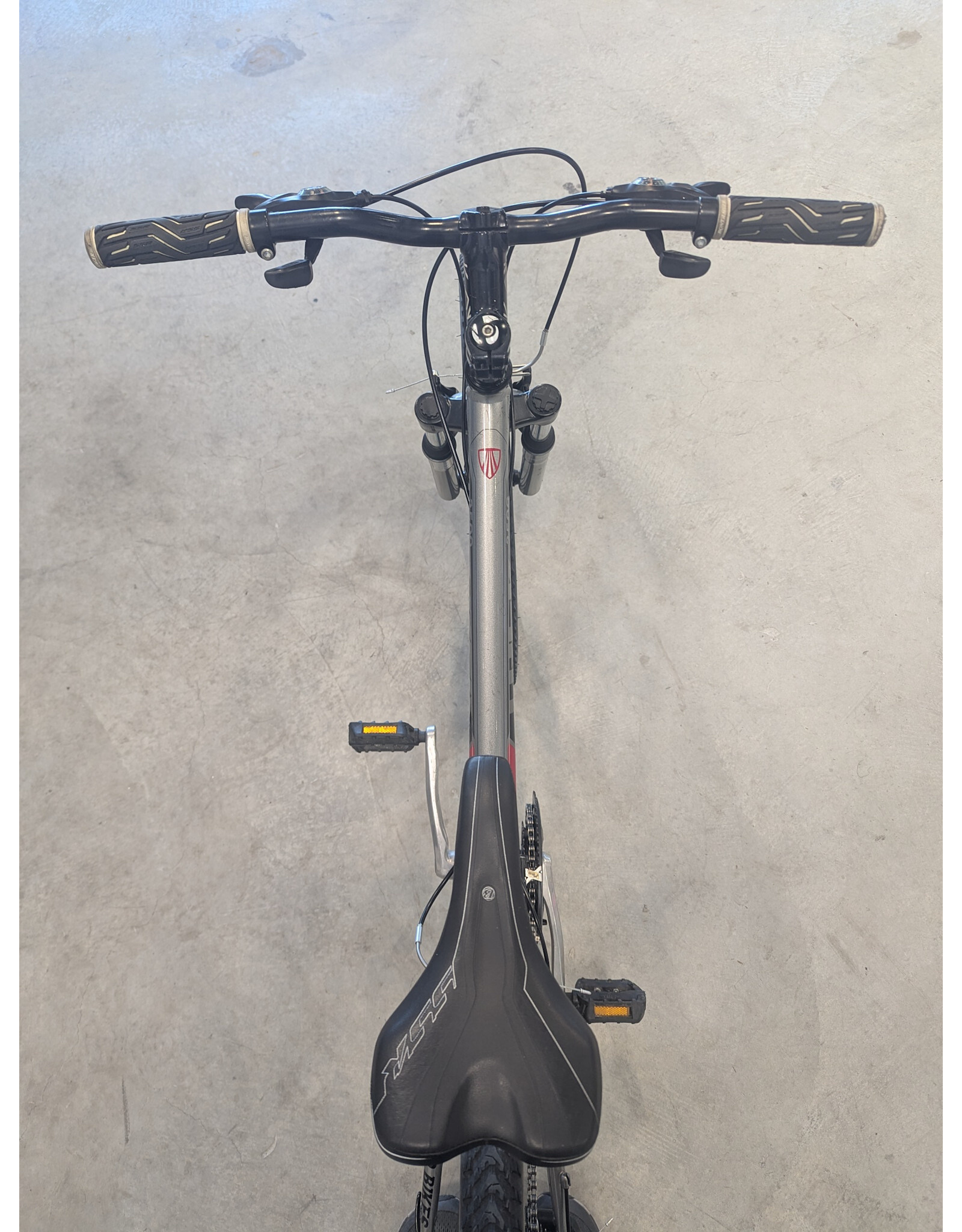 Trek Trek 3500 MTB, 13 Inches, Gray Metallic