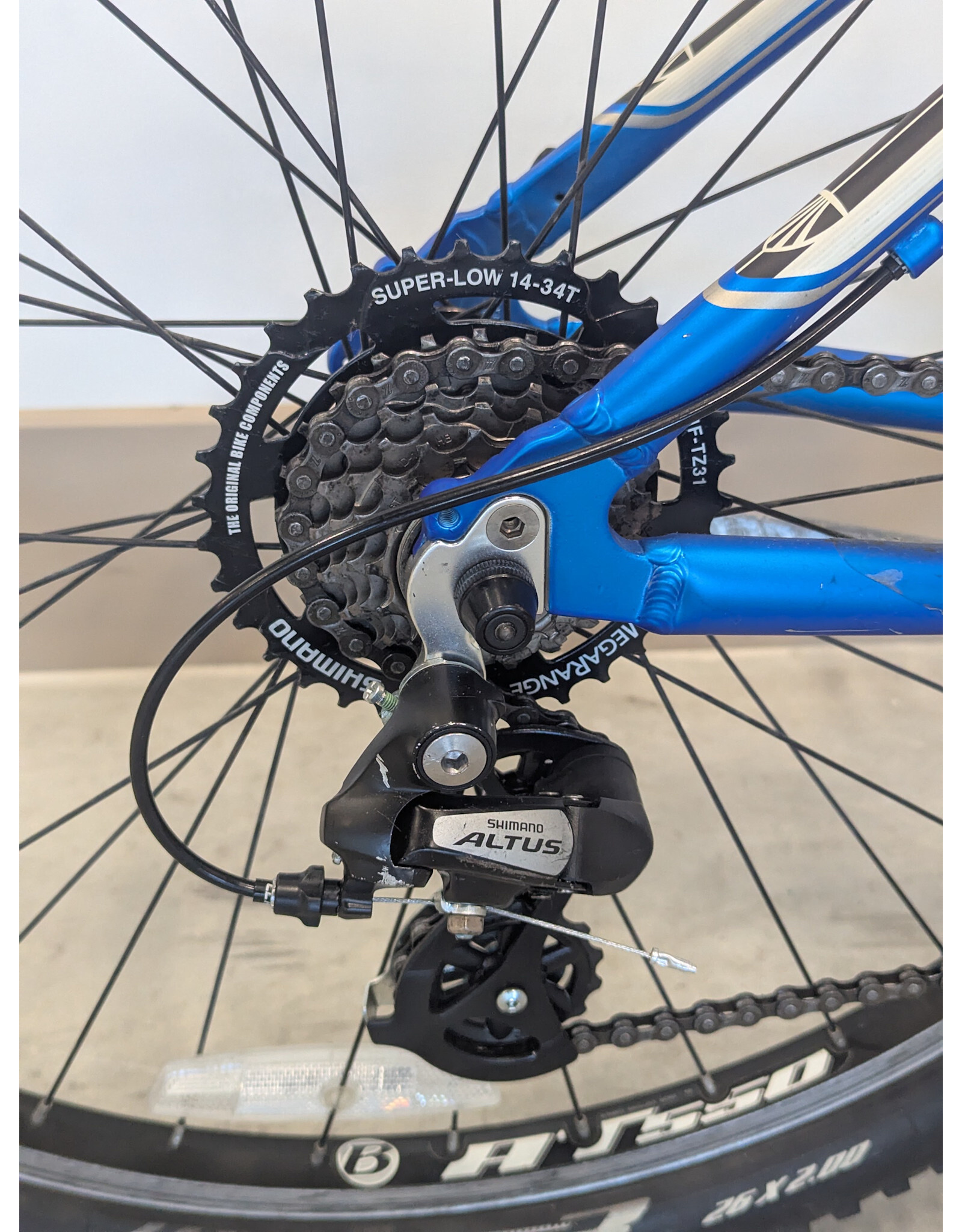 Trek Trek 3500 MTB, 16in 41cm, Blue & White