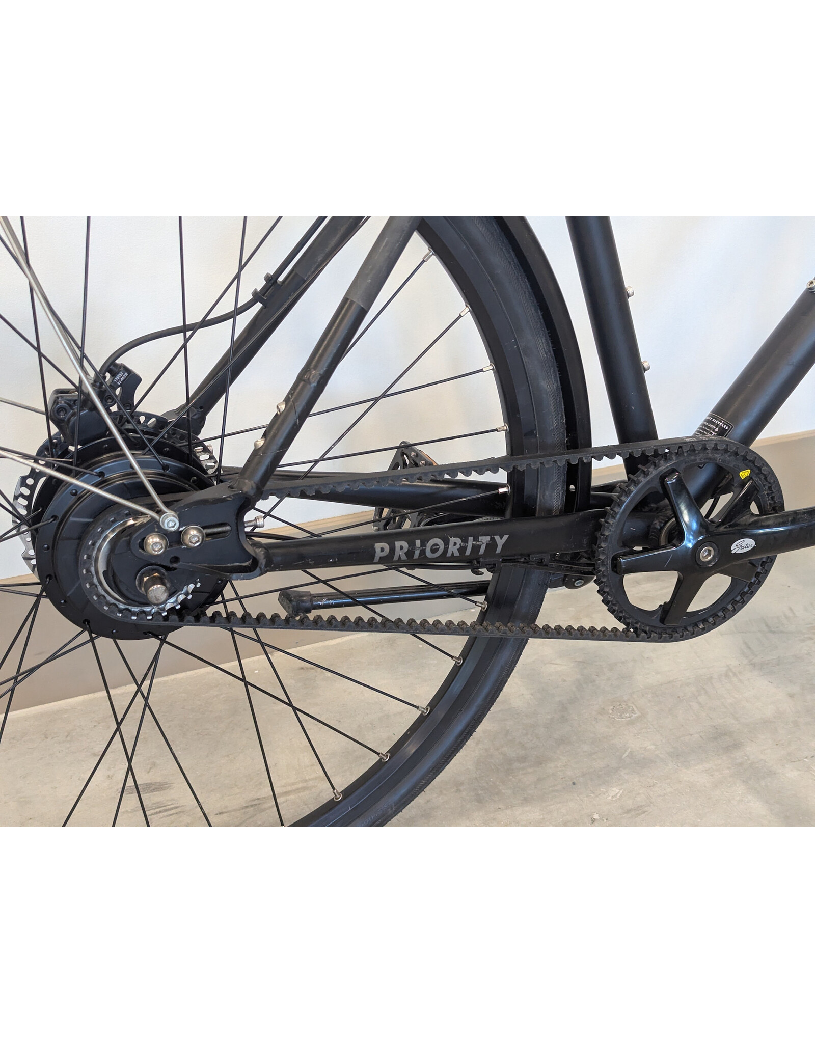 Priority Priority Continuum Onyx Med Black 08542